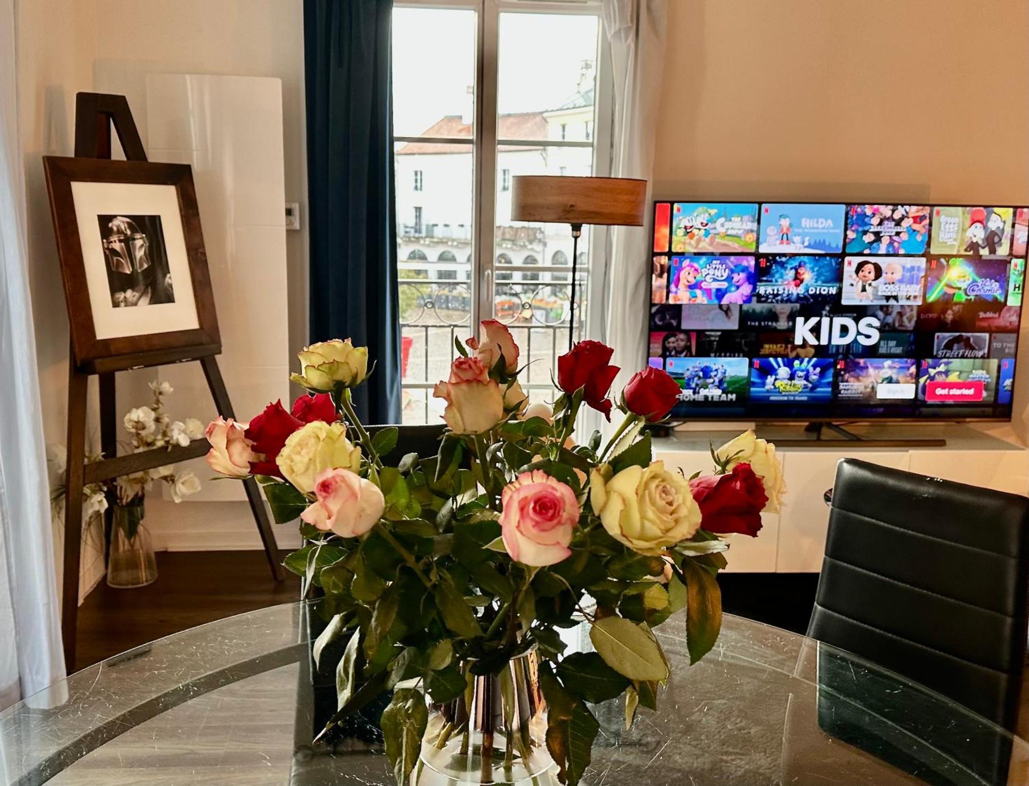 Appt Vue Place De Toscane - 4Min Disneyland-Paris セリ エクステリア 写真