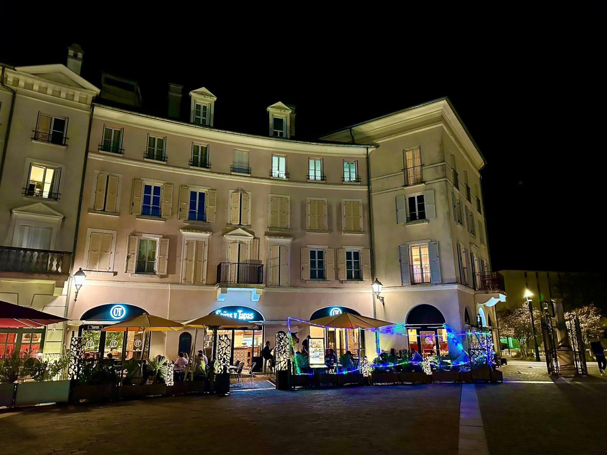 Appt Vue Place De Toscane - 4Min Disneyland-Paris セリ エクステリア 写真